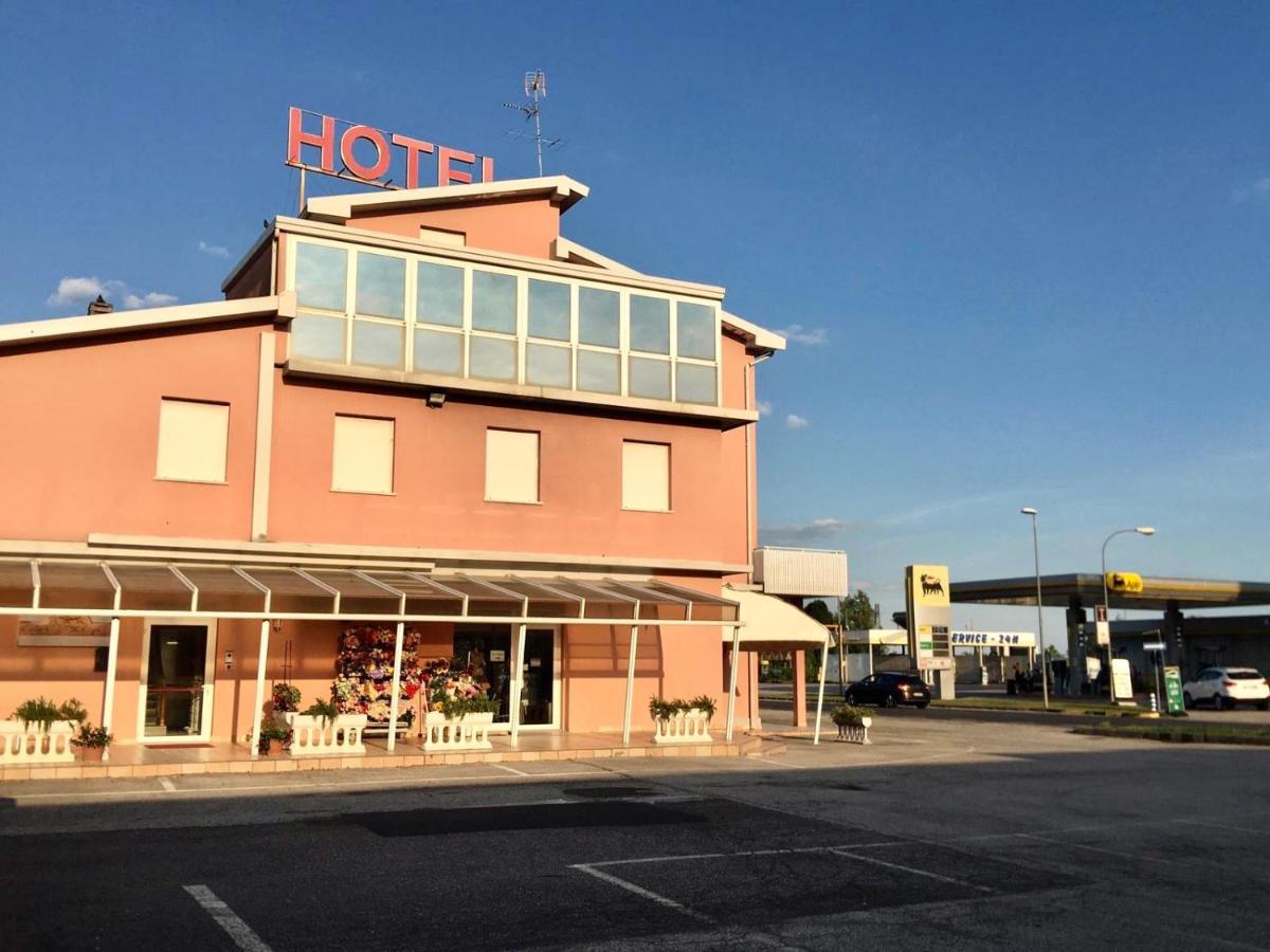 Hotel Trieste San Giórgio di Nogaro Exteriér fotografie