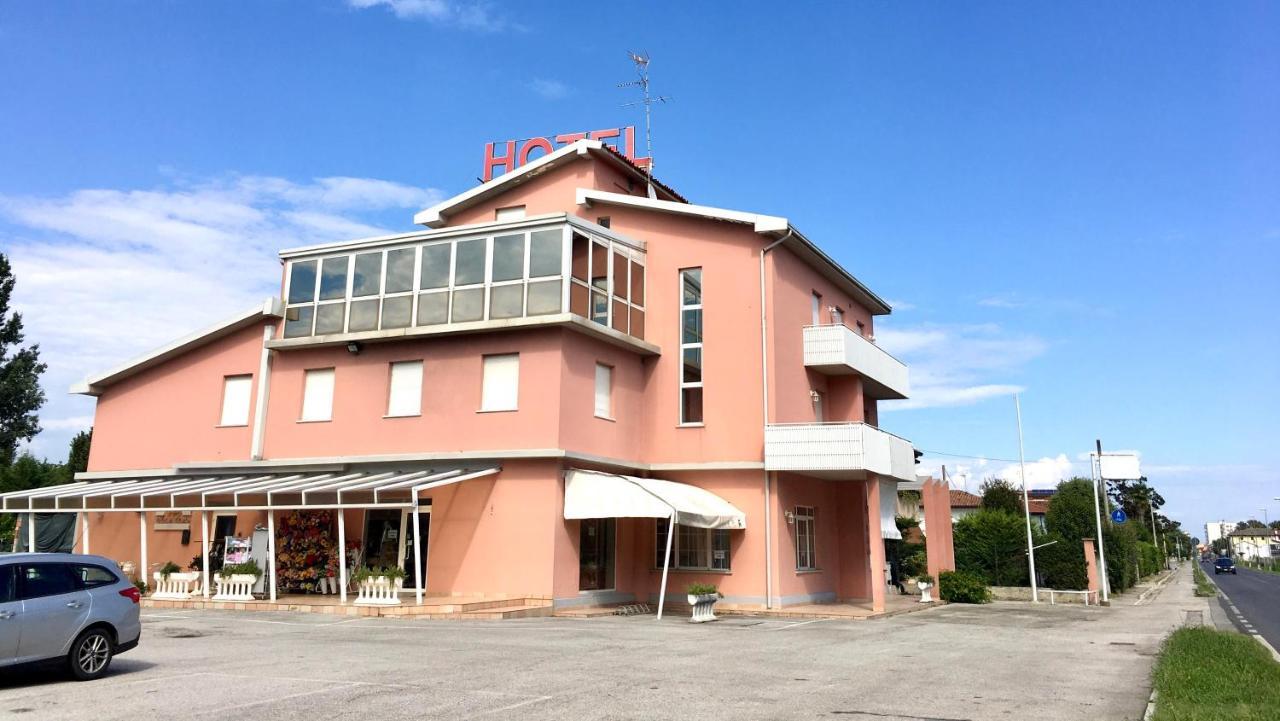 Hotel Trieste San Giórgio di Nogaro Exteriér fotografie